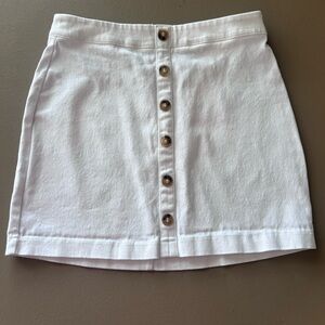 Forever 21 White Button-Front Mini Skirt